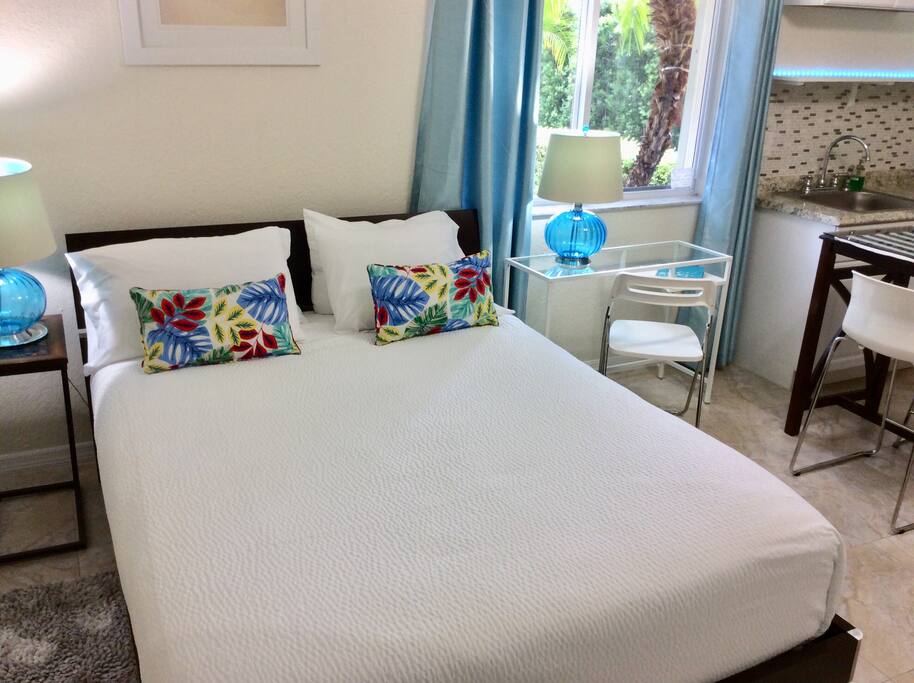 Comfortable queen size bed.