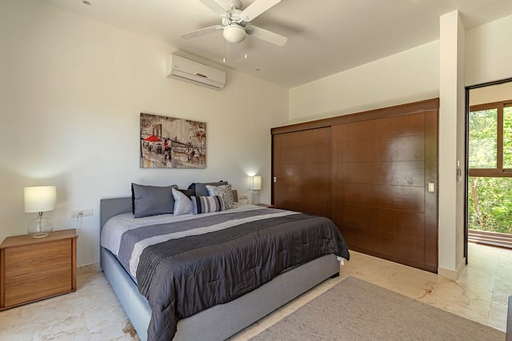 Habitación 2, TV 55 pulgadas, Netflix gratuito