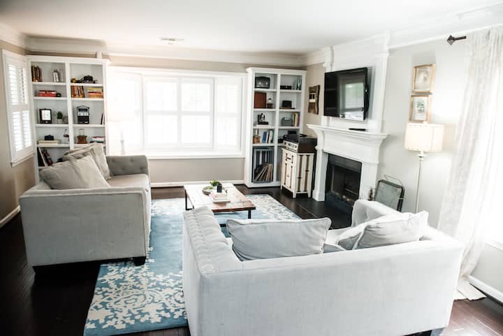 Cozy & Charm. Within 1 Mile Of The City. O4w Gem! - Atlanta, GA