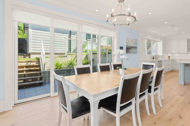 Stunning New Kitsilano Garden Suite gallery image 4