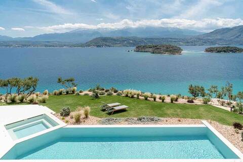 Vicky's Island View