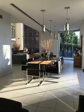 Resorts Luxury Mount Vernon 2178 on acreage gallery image 5