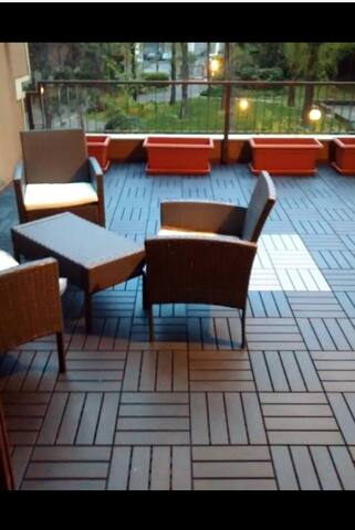 Appartamento intero stazione-centro-Fiere gallery image 2