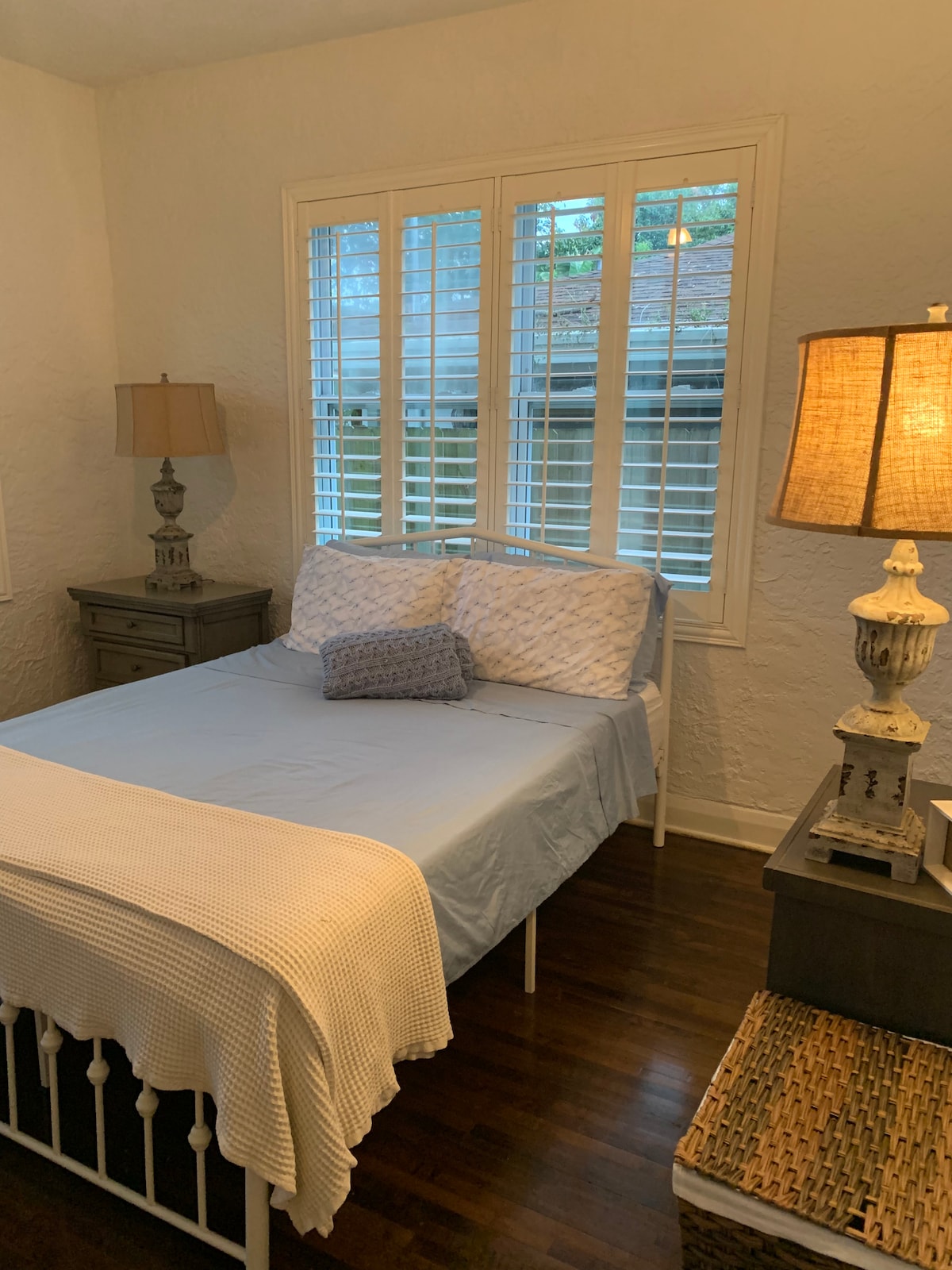 Chumba cha kulala cha 2; malkia