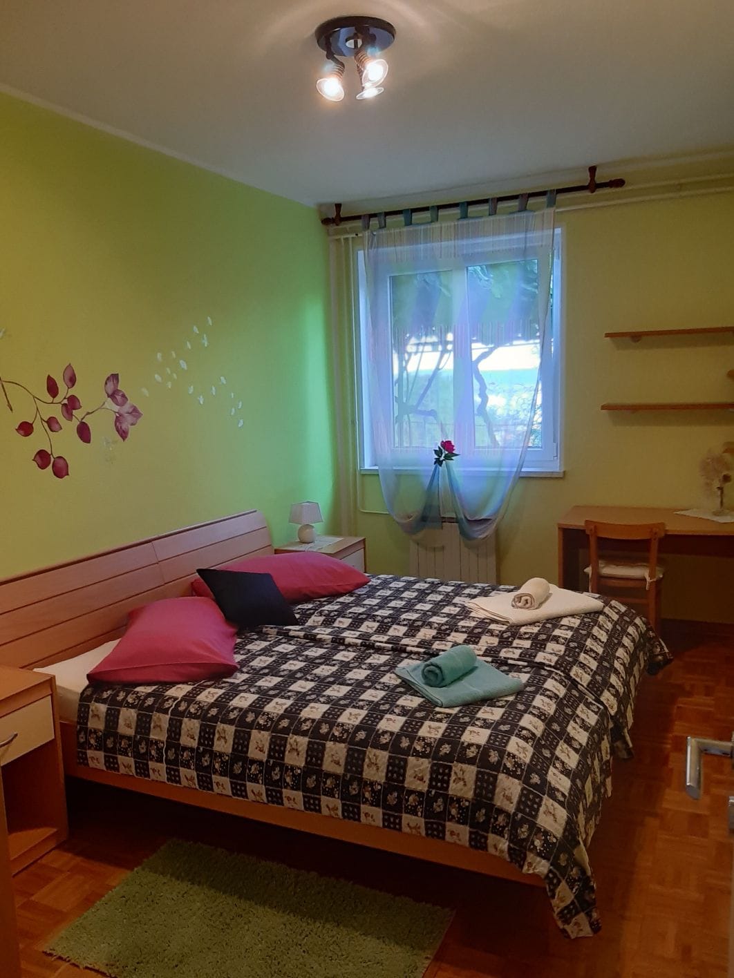 Spacious apartment with ocean view in Portorose Apartments for Rent