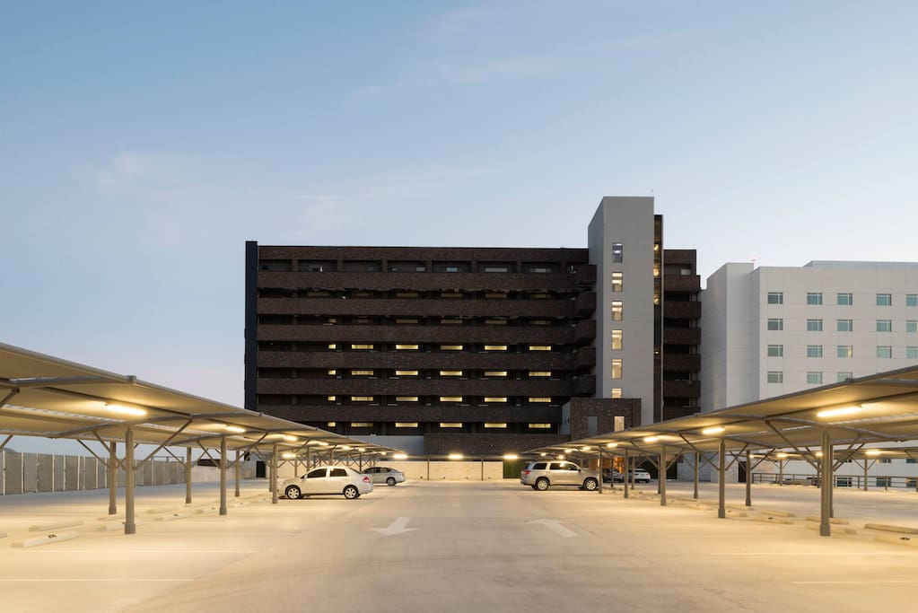 Parking lot