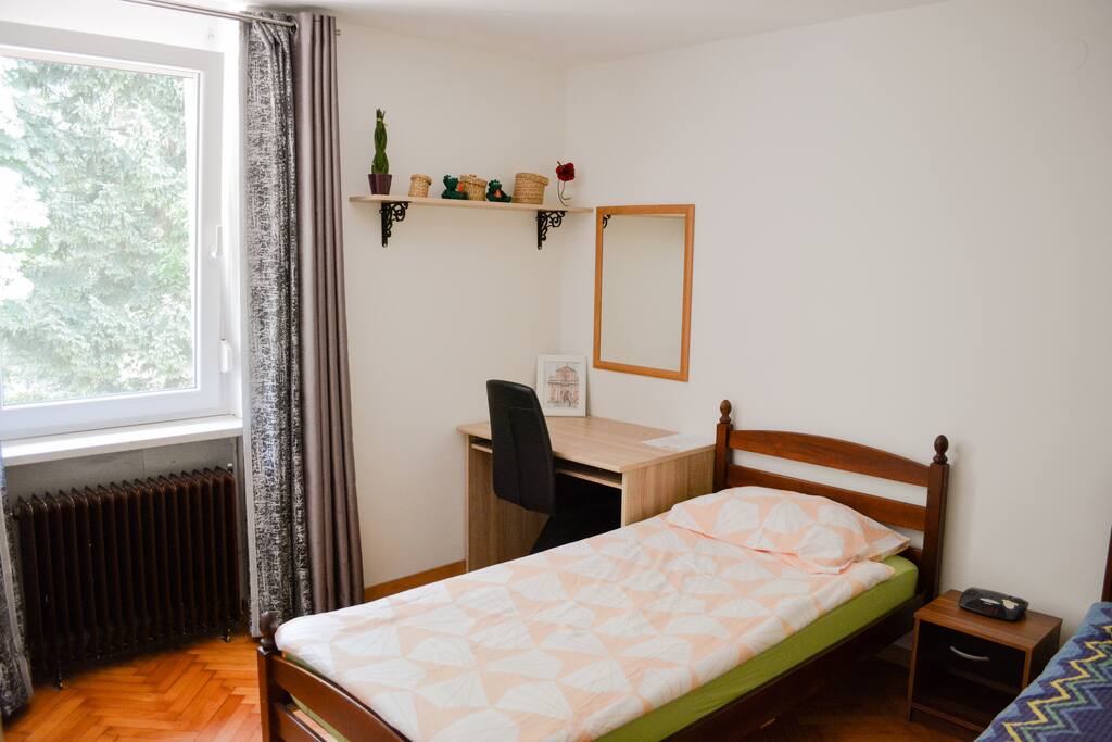 Room view 3