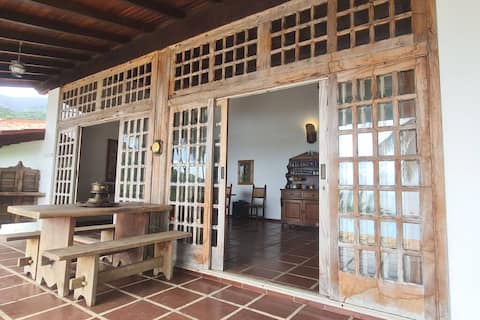 Top Airbnb: Panoramic View•4 En-Suite Bathrooms•Swimming Pool•Barbecue Grill in Ilhabela