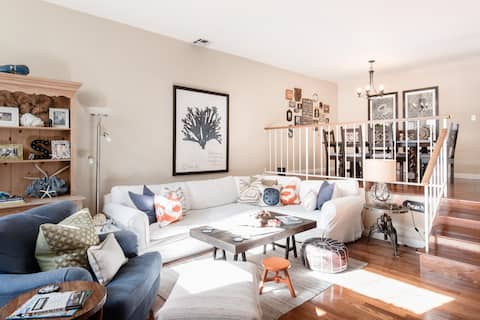 Relax at a Homey Hideaway in Soothing Shades of Blue