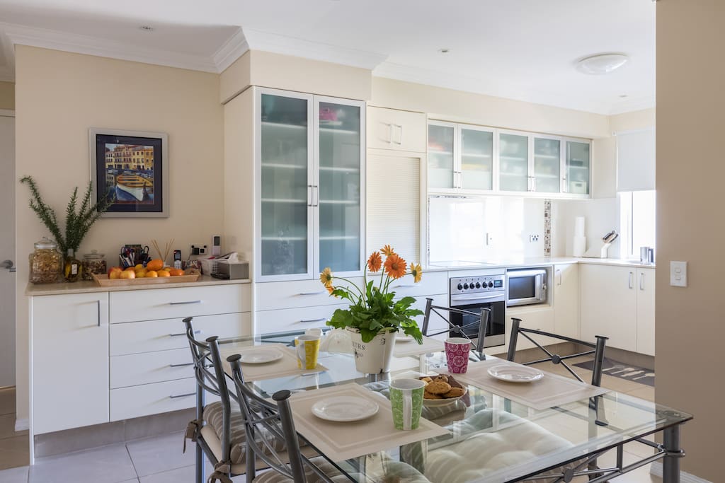 Kitchen and dining area