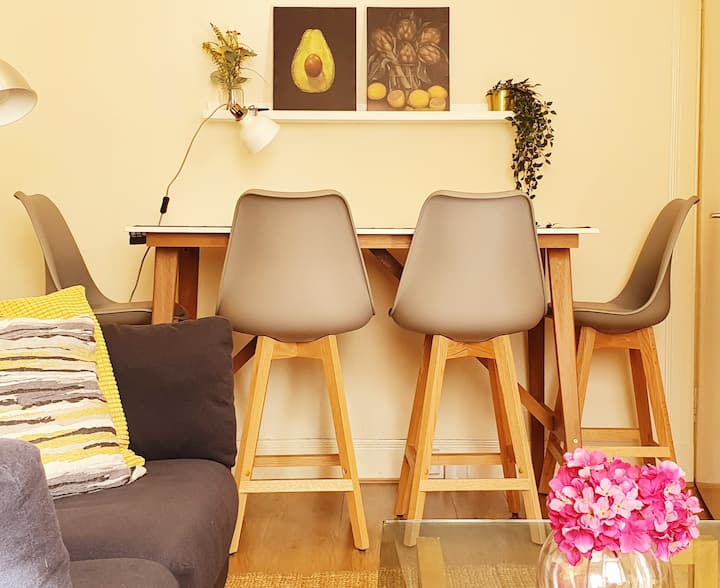 Comfortable 2 Br In Leith - Edinburgh