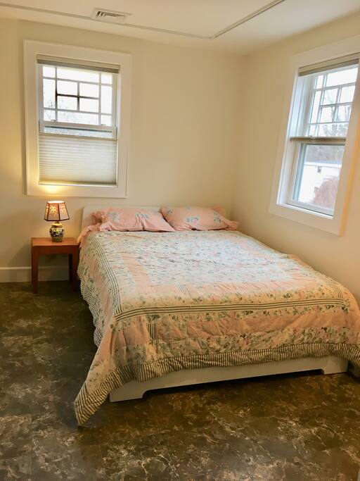 Queen Bed