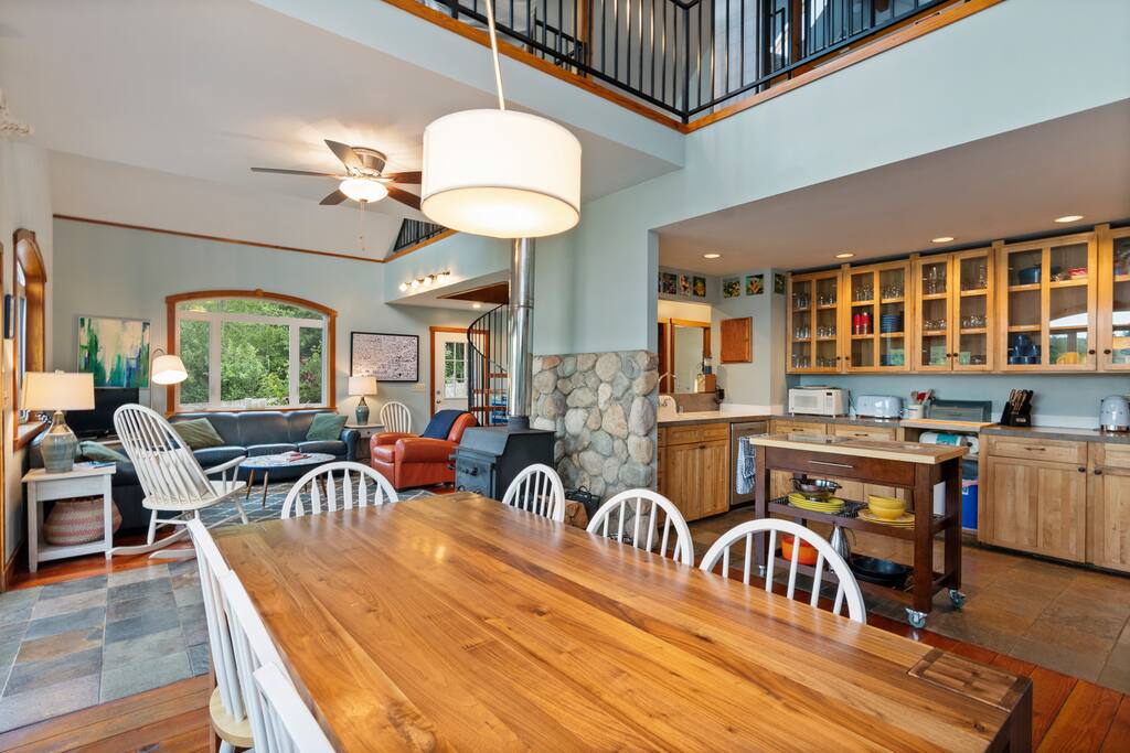 Open floorplan