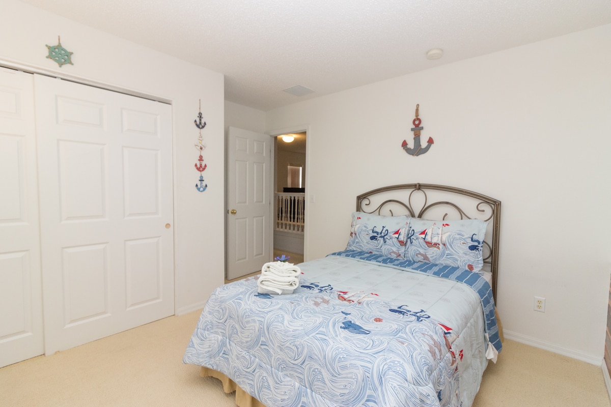 Dormitorio 3, cama completa.