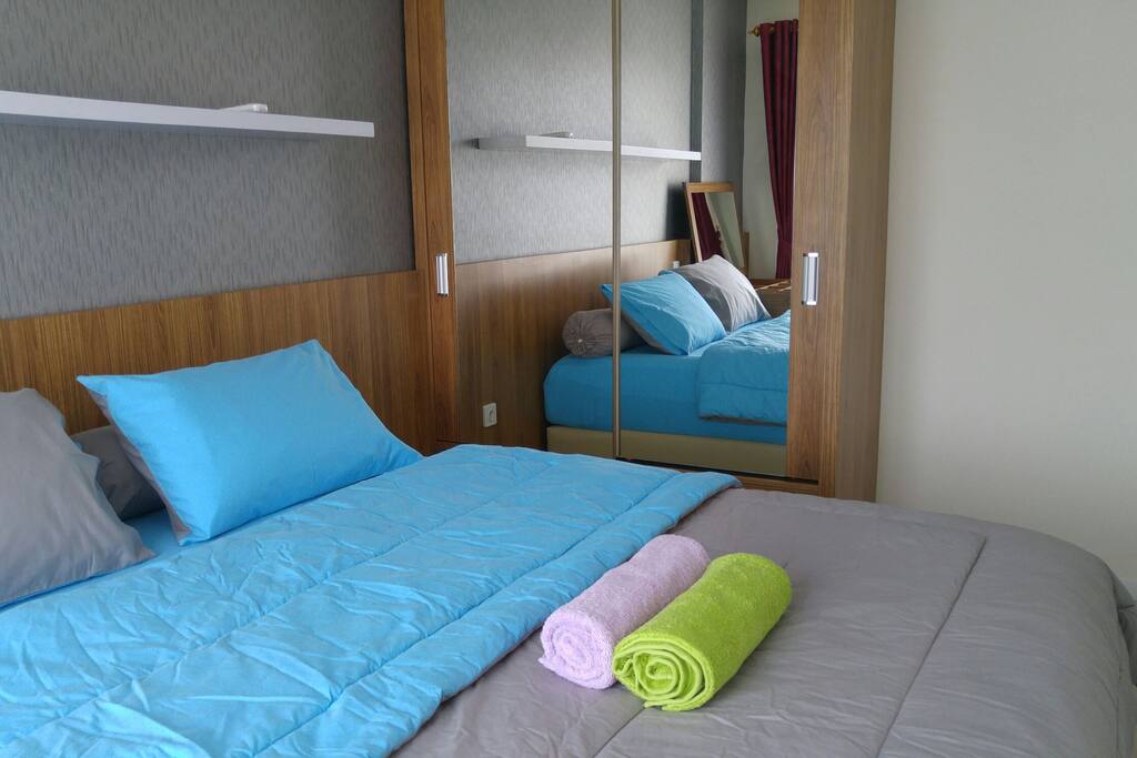 Master bedroom & wardrobe
