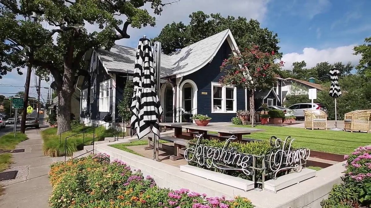 Tarrytown Bungalow - Downtown, Lake Austin, Zilker