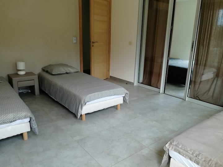 חדרי שינה - 4 ו -5