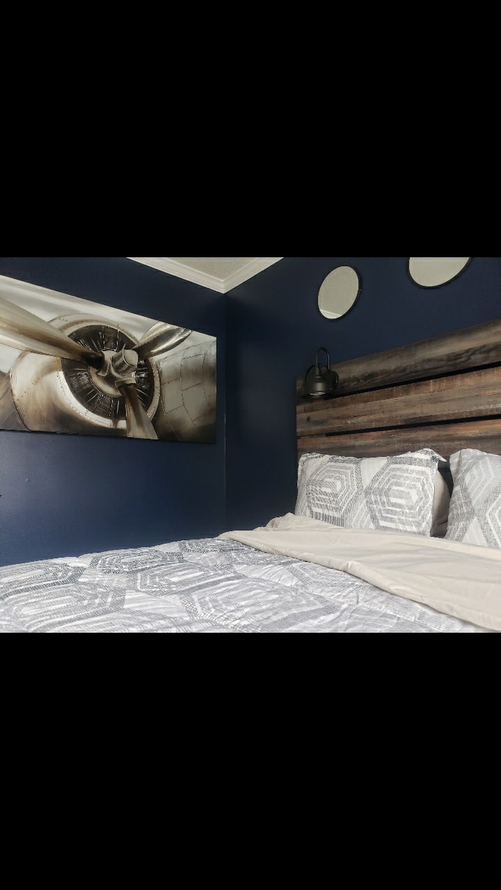 Bedroom 2 Queen size bed freshly painted new furniture 