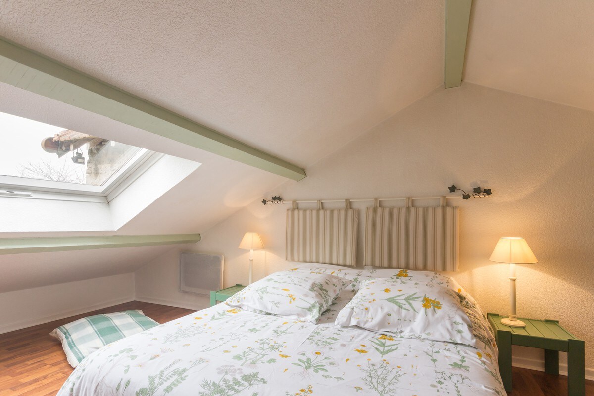 เตียงคู่ชั้นบน