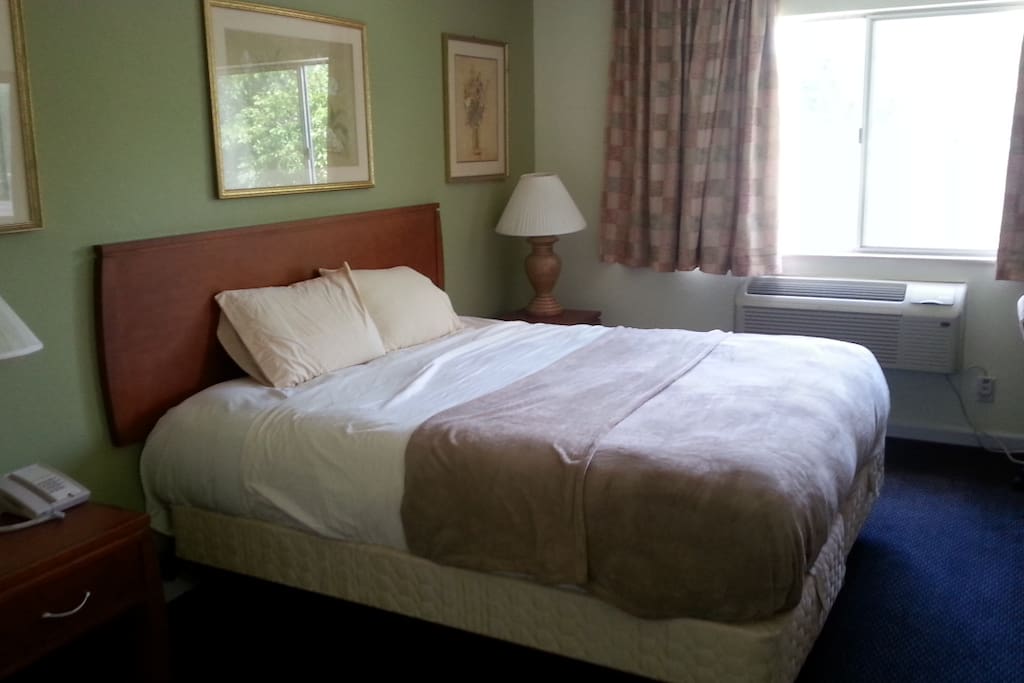 How Old To Rent A Hotel Room In Wisconsin How Old To Rent A Hotel Room In Wisconsin