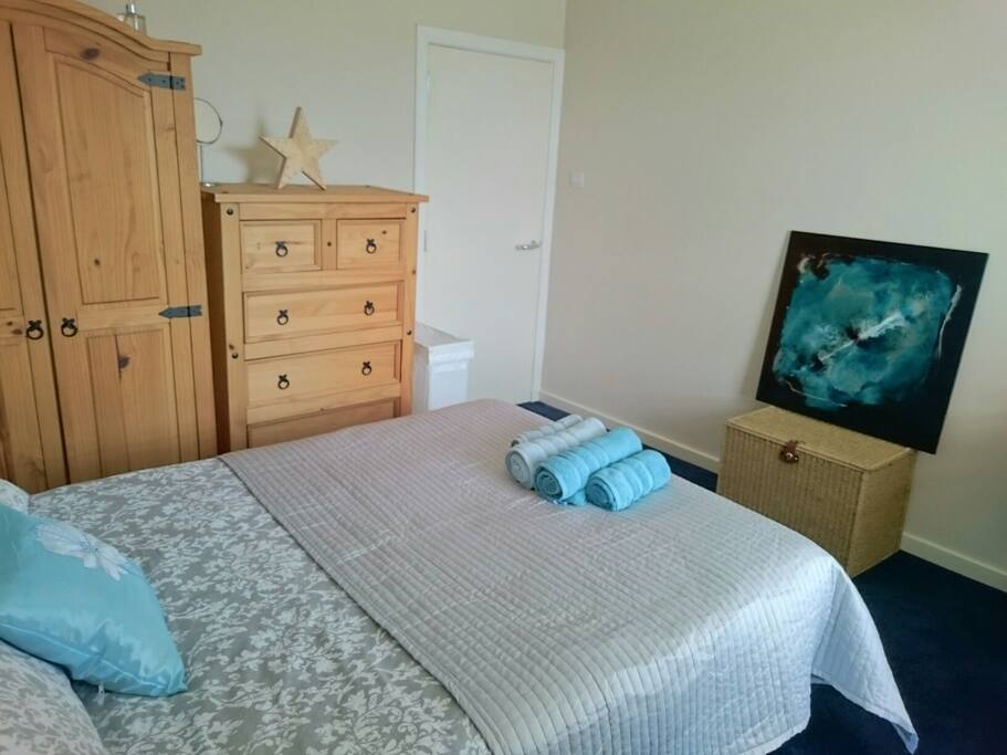 The guest room
