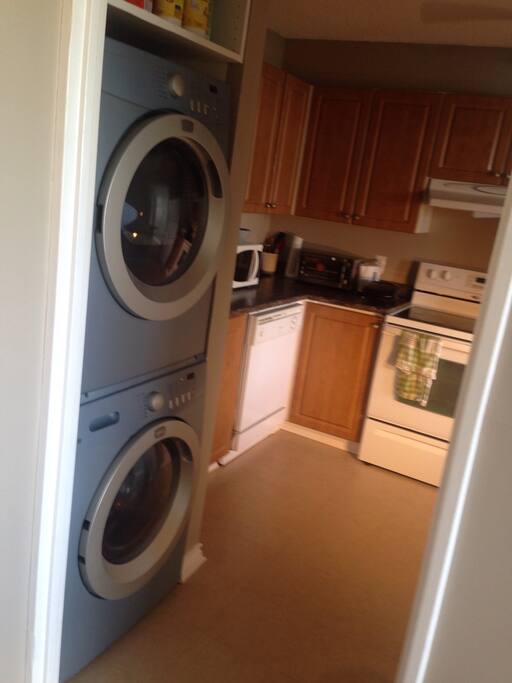 Big kitchen with washer dryer and dishwasher kitchen comes fully loaded.