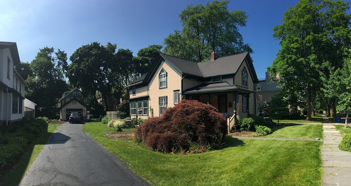 15 Best Airbnbs in Rochester