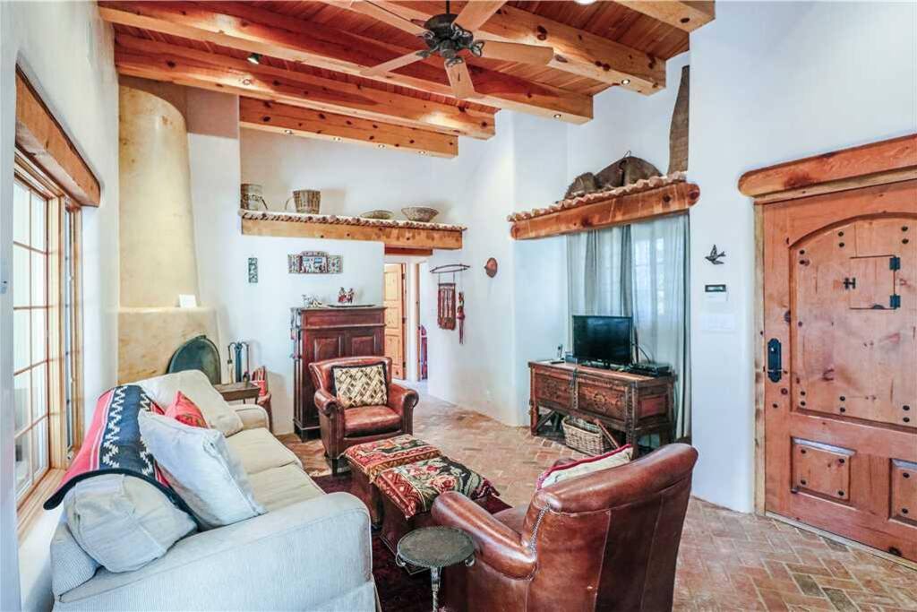 Plush comfort and classic brick floors will feel wonderful on your weary feet after a long day of hiking, shopping, or skiing.