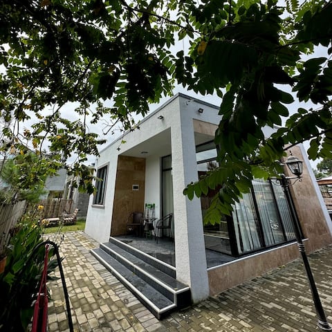 Villa Rouse in kaprovani