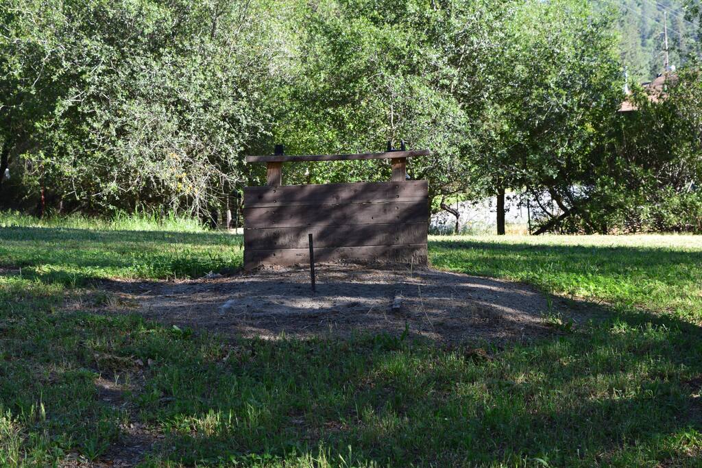 Horseshoe pit in the back yard, lots of shade for fun in the afternoons.