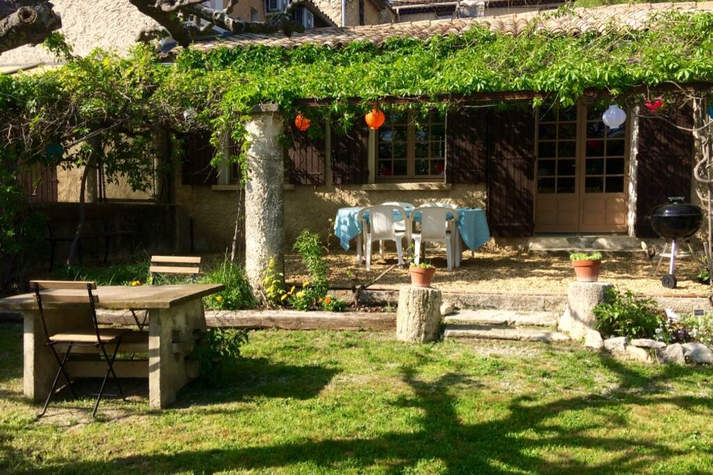 Terrasse et jardin
