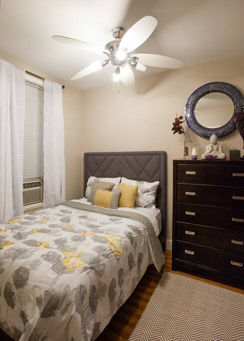 Guest Room w/ Full Size Bed
