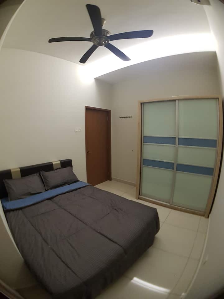 ห้อง 2 - เตียงควีนไซส์