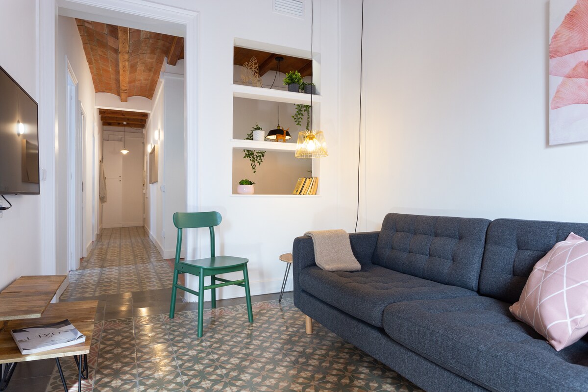 Top performing Airbnb: Casa Cosi - Sant Gervasi 1 in El Putxet I El Farró