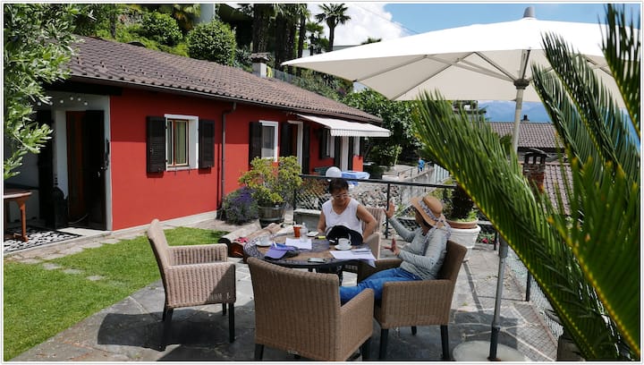 Gegarandeerde Ontspanning In Een Uniek Ticino-tuinhuis Met Een Panoramisch Uitzicht Op Het Meer - Lago Maggiore