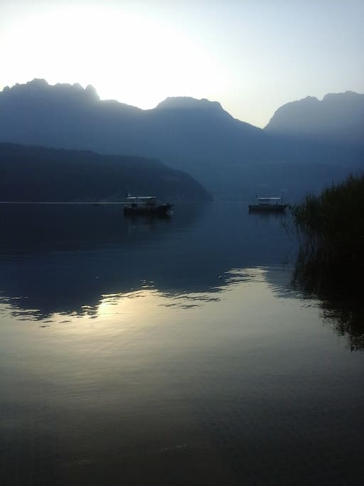le lac d'annecy
