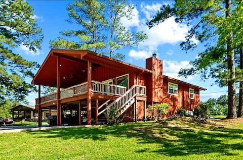 2 Homes-Boat Parking-Hot Tub-Pool-FirePit-Pool TBL