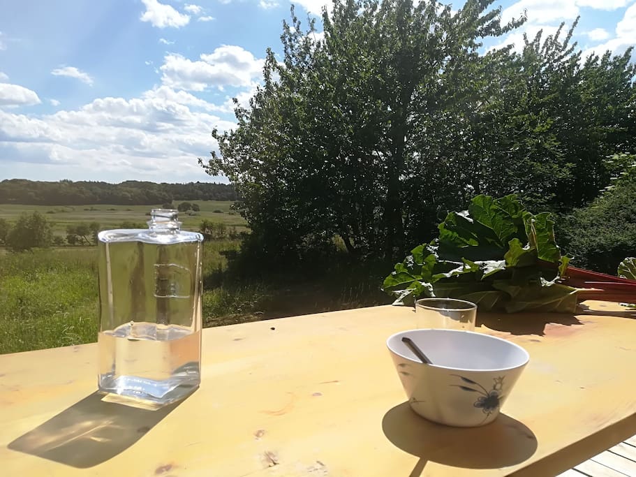 This is where you Will spend most off your time, outdoor enjoying the wiew and the outdoor life.