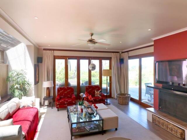 Stunning house in private estate in Hout Bay gallery image 5