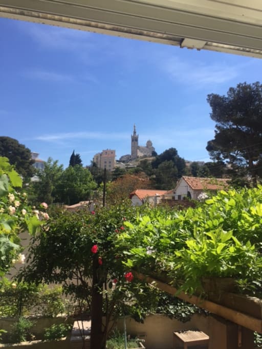 jolie vue notre dame de la garde