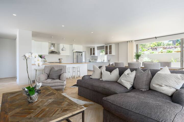 Upper Constantia Greenbelt gallery image 5