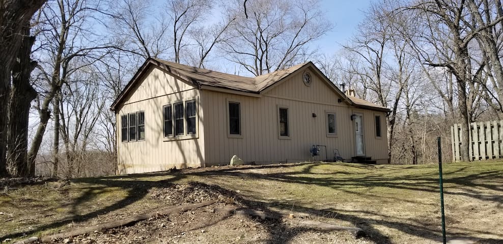 Airbnb Edgerton Vacation Rentals Places To Stay Wisconsin