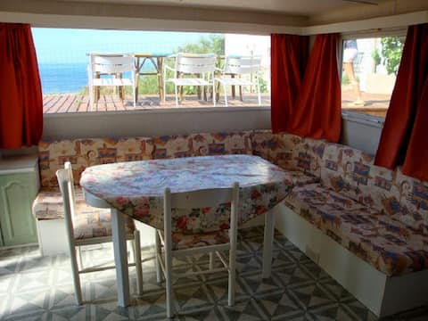 Top performing Airbnb: Private Seaside Mobile Home, garden, pvt parking in Agde