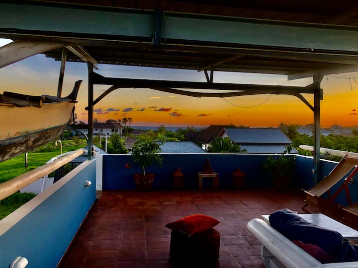 Wave House: Canggu Beaches 400m + Private Rooftop - Canggu
