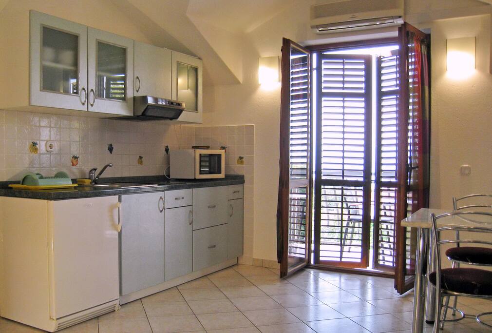 Kitchen and dining part