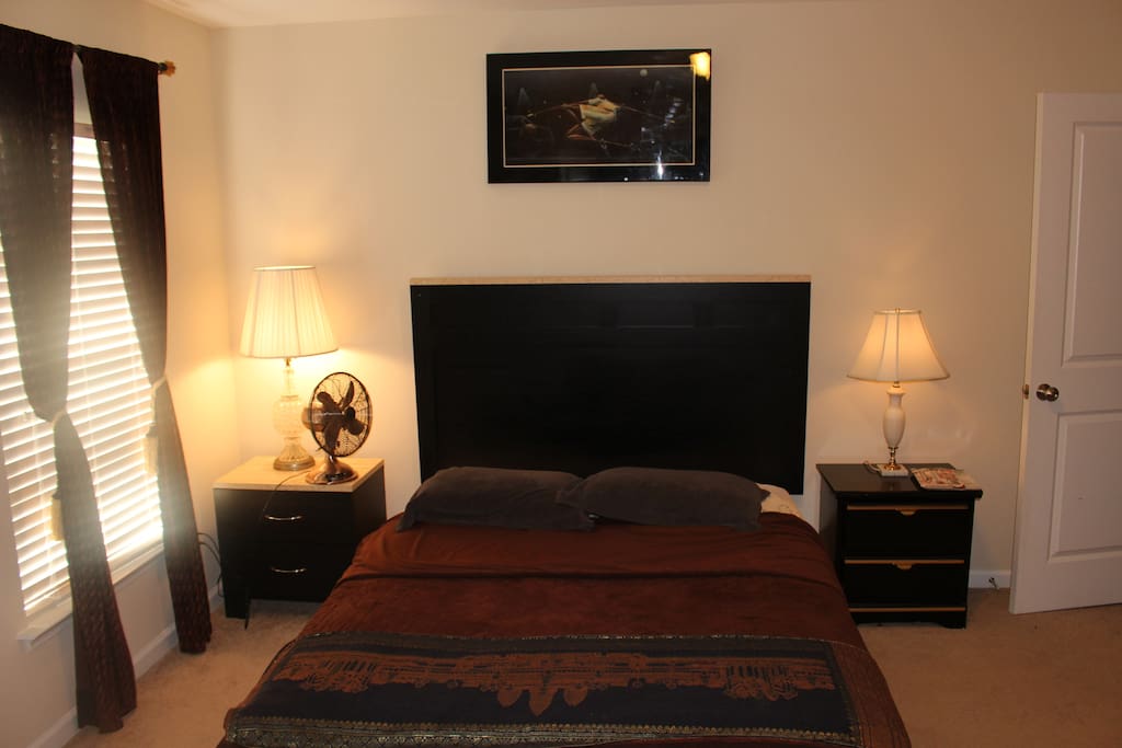 Guest bedroom