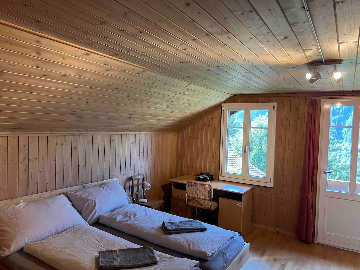 Dhomë gjumi e madhe