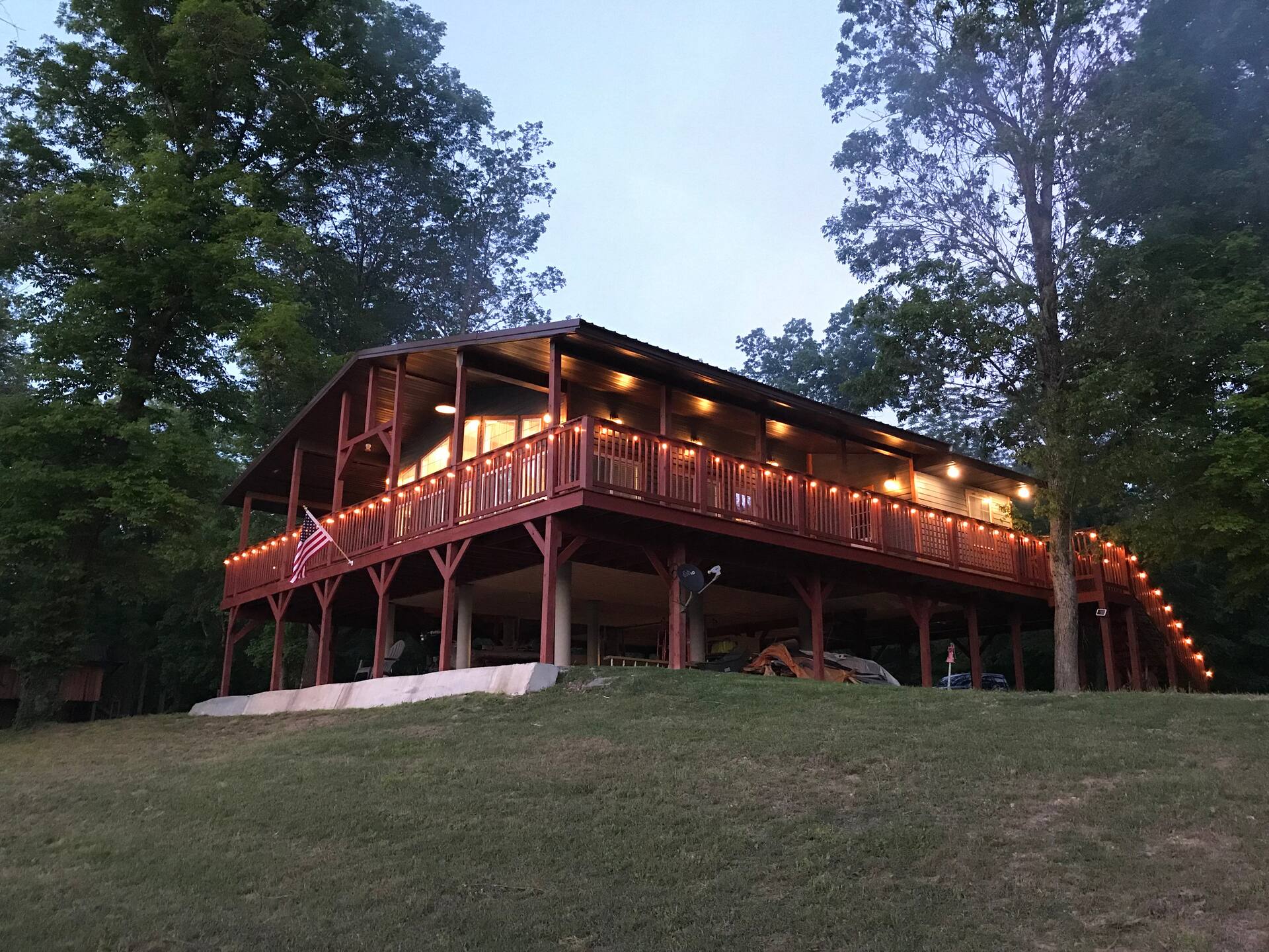Gorgeous Riverfront 5 Bedroom 2 Bath/Current River — zdjęcie 4