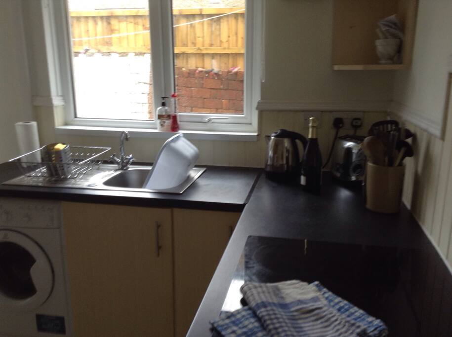 Fully equipped kitchen