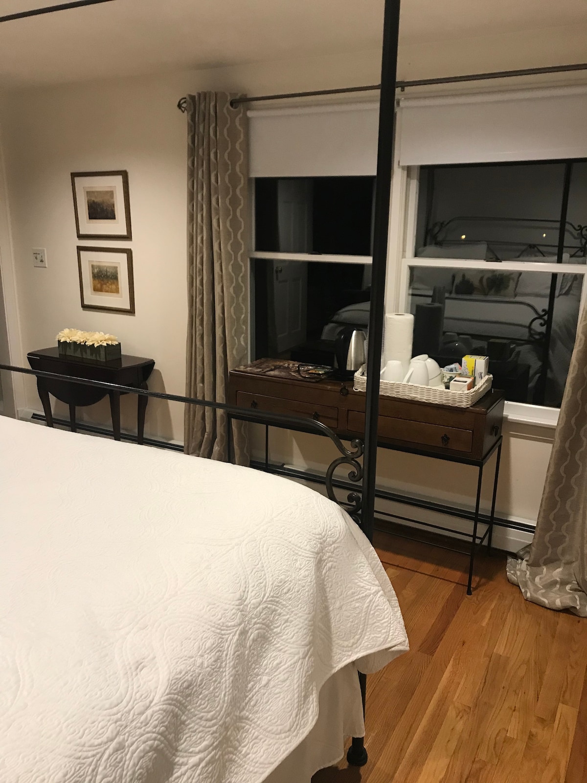 Bishop Suite